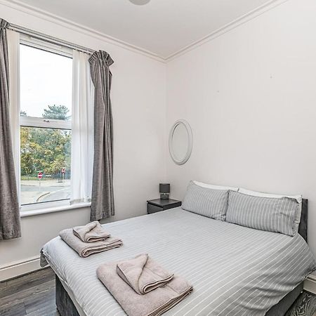 One Bedroom Holiday Apartment Colwyn Bay Exterior foto