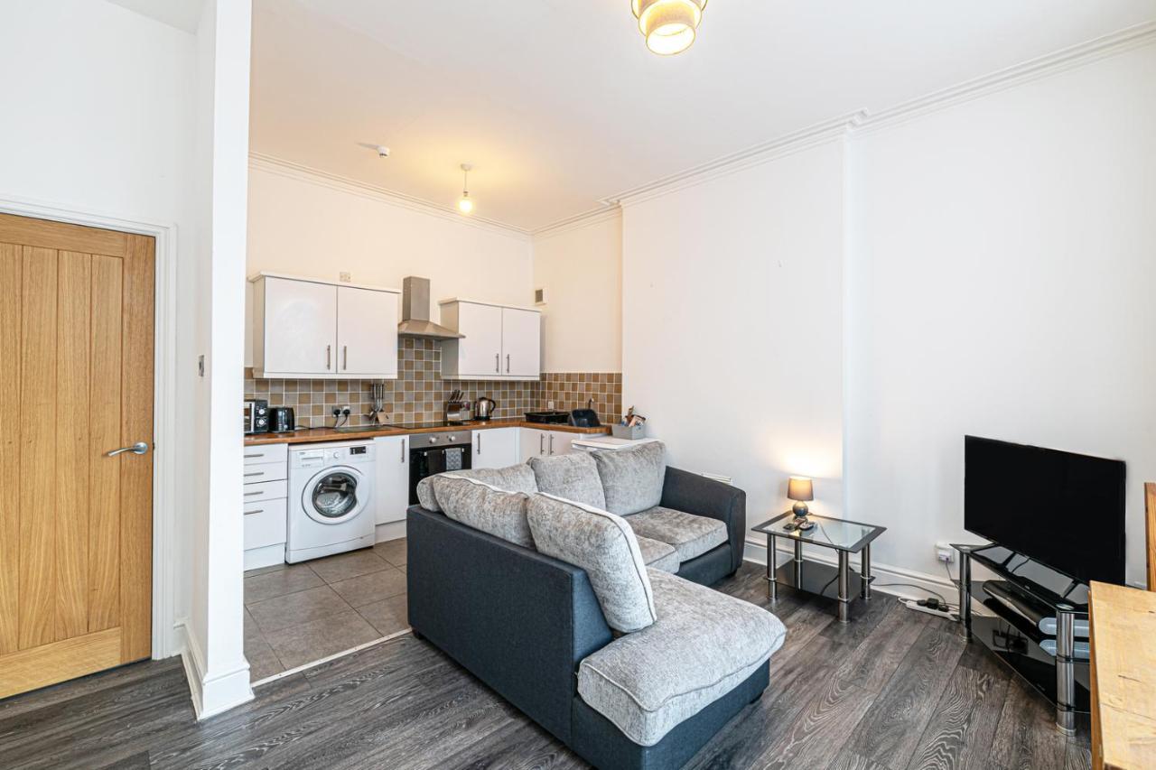 One Bedroom Holiday Apartment Colwyn Bay Exterior foto